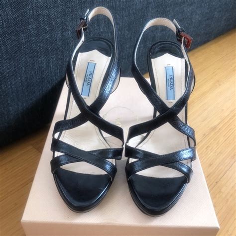 prada elegante scarpe donna|prada ladies sandals.